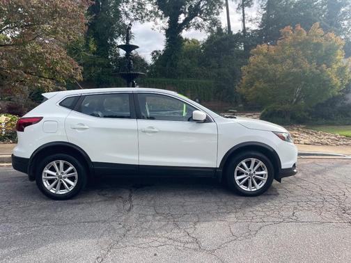 2019 Nissan Rogue Sport S
