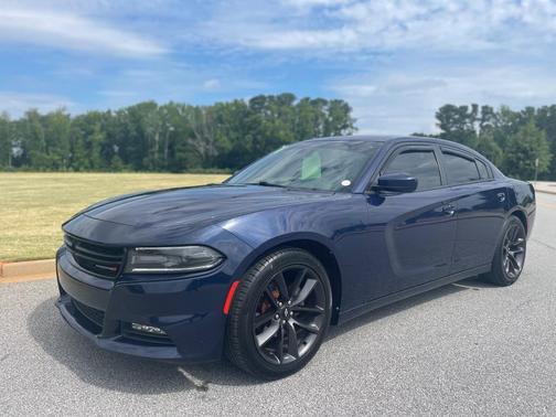2016 Dodge Charger SXT