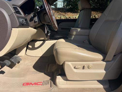 2013 GMC Yukon Denali