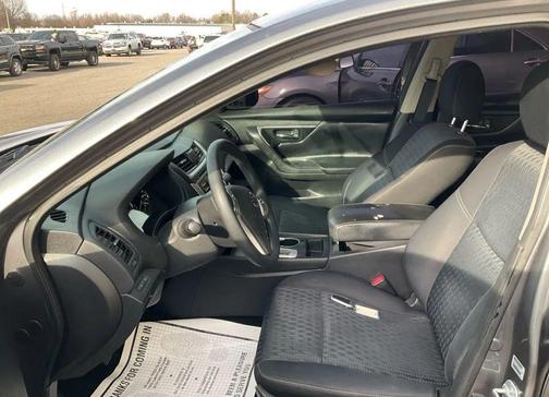 2016 Nissan Altima 2.5 S