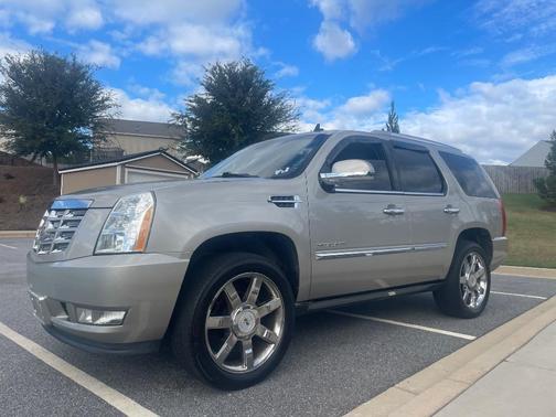 2009 Cadillac Escalade Base