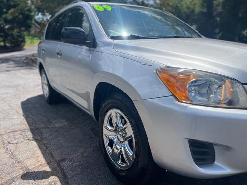 2009 Toyota RAV4 Base