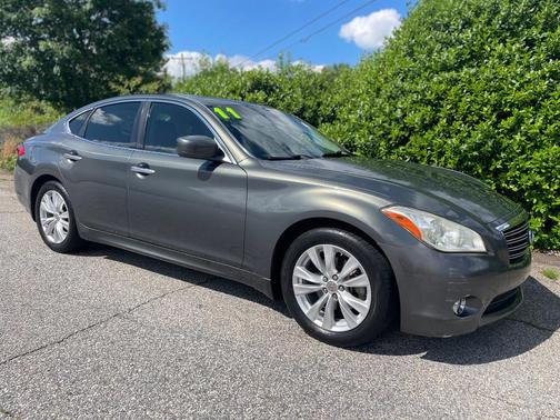 2011 INFINITI M37 Base