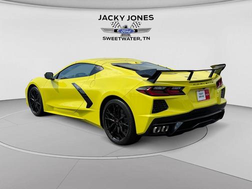 Accelerate Yellow Metallic 2024 Chevrolet Corvette Stingray w/1LT