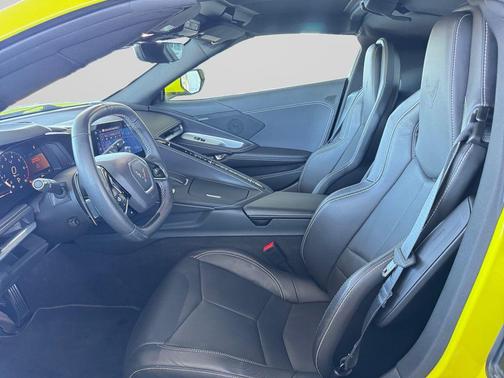 Accelerate Yellow Metallic 2024 Chevrolet Corvette Stingray w/1LT