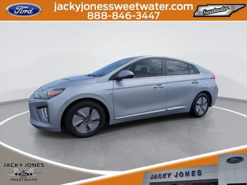 2020 Hyundai IONIQ Hybrid SE