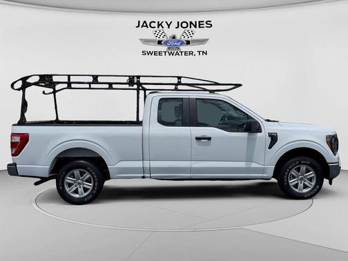 OXFORD WHITE 2023 Ford F-150 XL