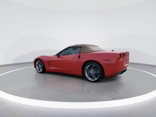 2005 Chevrolet Corvette Base