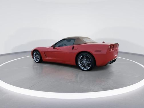 2005 Chevrolet Corvette Base