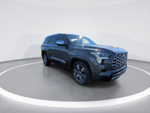 2025 Toyota Sequoia Base