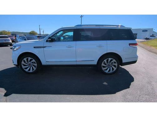 2024 Lincoln Navigator Reserve