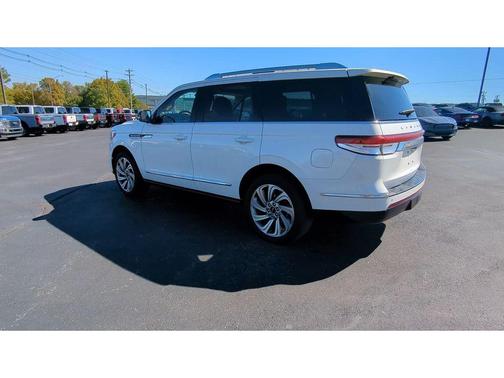 2024 Lincoln Navigator Reserve