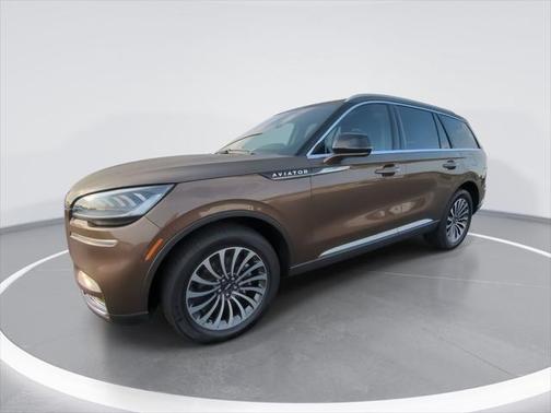 2022 Lincoln Aviator Standard AWD