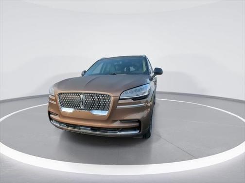 2022 Lincoln Aviator Standard AWD
