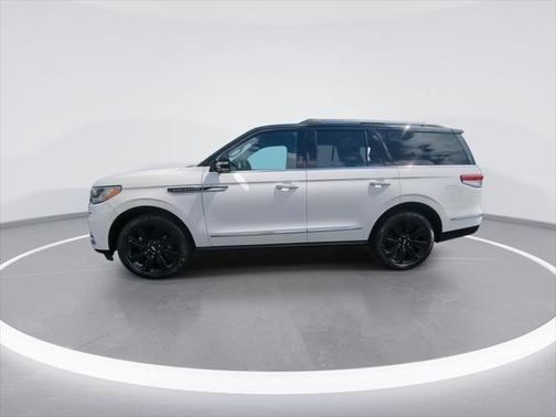 2024 Lincoln Navigator Black Label