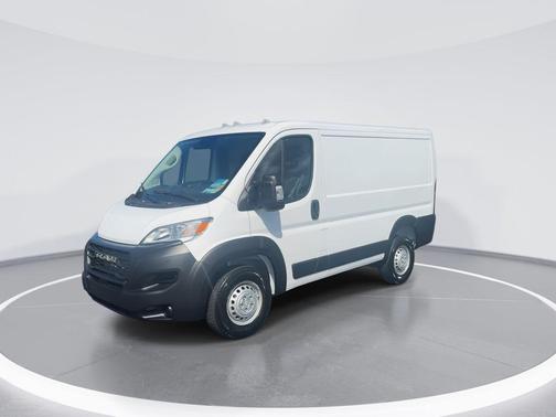 2025 RAM ProMaster 1500 Low Roof