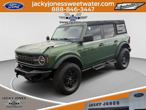 ERUPTION GREEN METALLIC 2023 Ford Bronco Black Diamond
