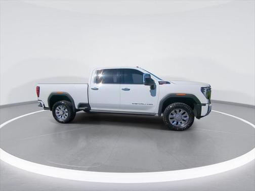 2024 GMC Sierra 2500 Denali