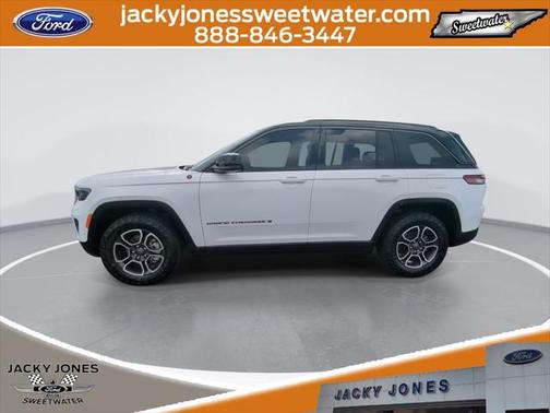 2022 Jeep Grand Cherokee Trailhawk