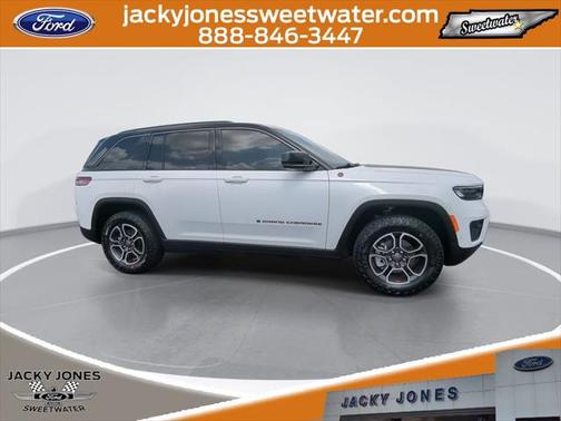 2022 Jeep Grand Cherokee Trailhawk
