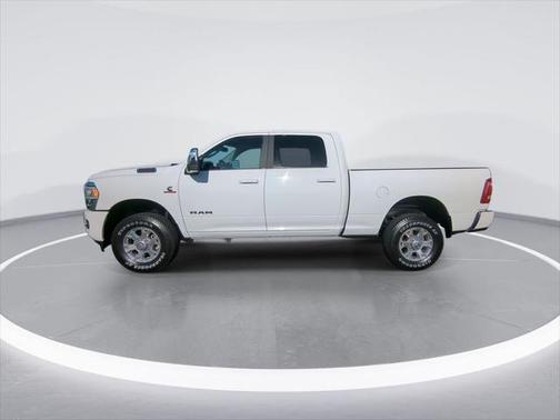 2023 RAM 2500 Laramie Crew Cab 4x4 6'4' Box