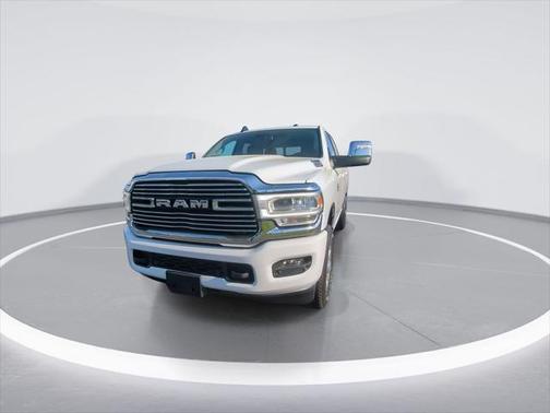 2023 RAM 2500 Laramie Crew Cab 4x4 6'4' Box