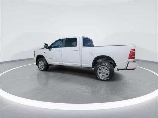2023 RAM 2500 Laramie Crew Cab 4x4 6'4' Box