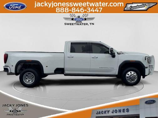 Summit White 2024 GMC Sierra 3500 Denali