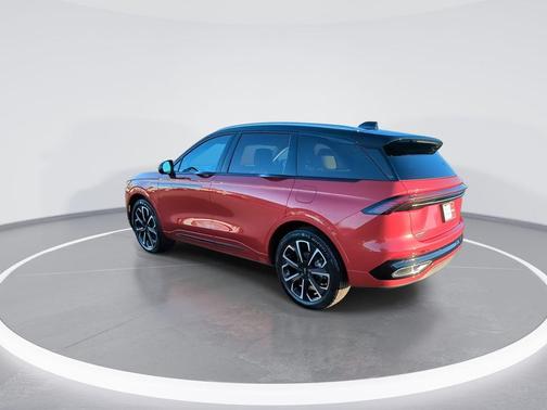 2025 Lincoln Nautilus Reserve