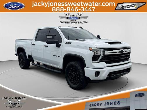 Summit White 2024 Chevrolet Silverado 2500 LT