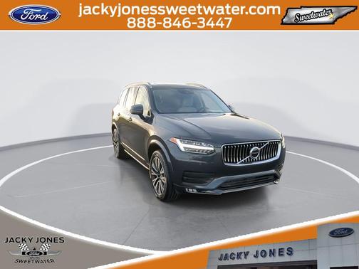 2021 Volvo XC90 T5 Momentum