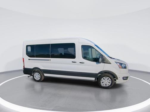 2025 Ford Transit-350 XLT