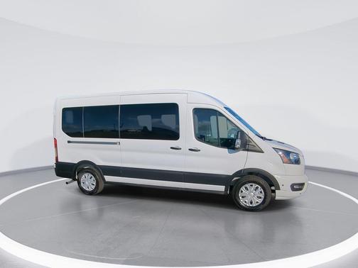 2025 Ford Transit-350 XLT