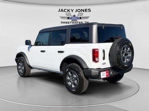 Oxford White 2026 Ford Bronco Big Bend