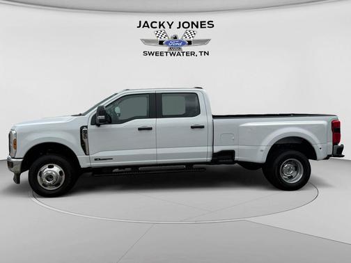 OXFORD WHITE 2026 Ford F-350 XL