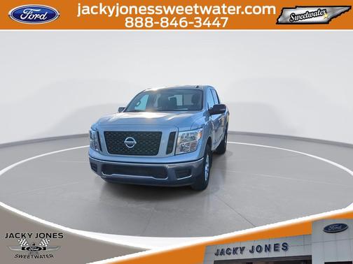 2019 Nissan Titan SV