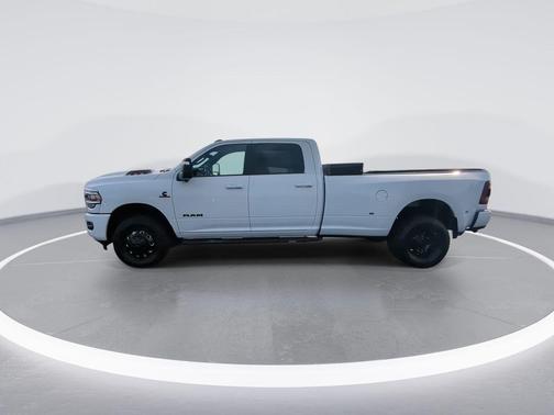 2024 RAM 3500 Laramie Crew Cab 4x4 8' Box