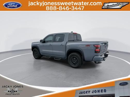 2022 Nissan Frontier PRO-4X