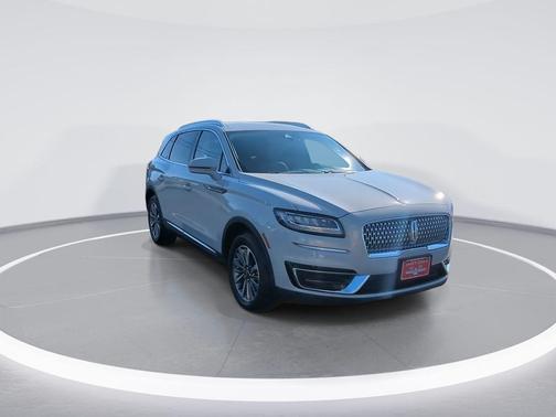 2020 Lincoln Nautilus Standard