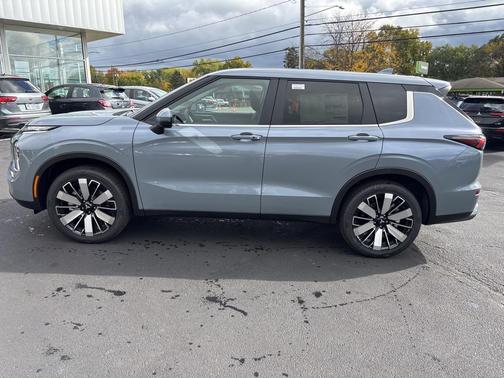 2025 Mitsubishi Outlander SE 2.5 S-AWC