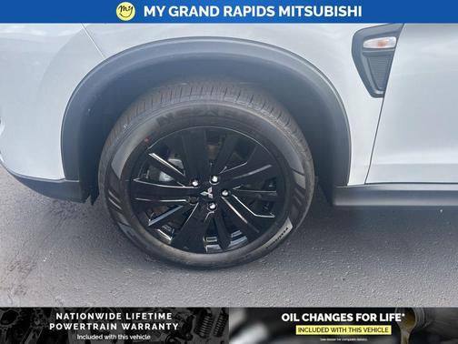 2025 Mitsubishi Outlander Sport 2.0 LE