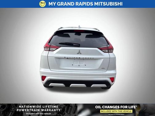 White Diamond 2026 Mitsubishi Eclipse Cross SEL