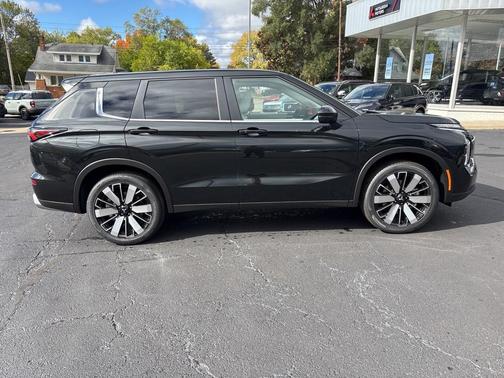 2025 Mitsubishi Outlander SE 2.5 S-AWC