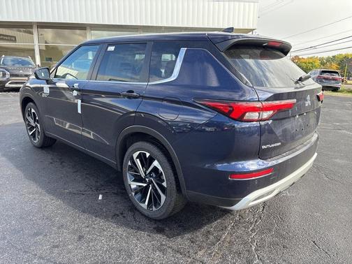 2025 Mitsubishi Outlander PHEV SE S-AWC