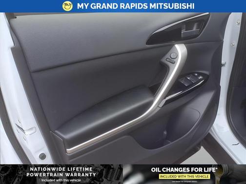 2025 Mitsubishi Eclipse Cross LE