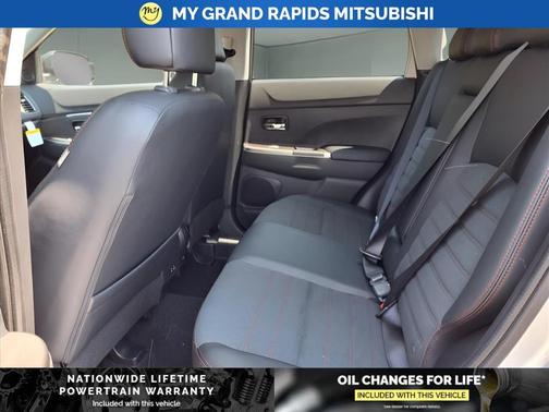 2025 Mitsubishi Outlander Sport SE