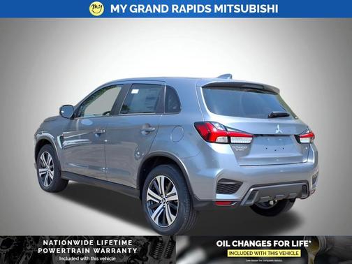 2025 Mitsubishi Outlander Sport SE