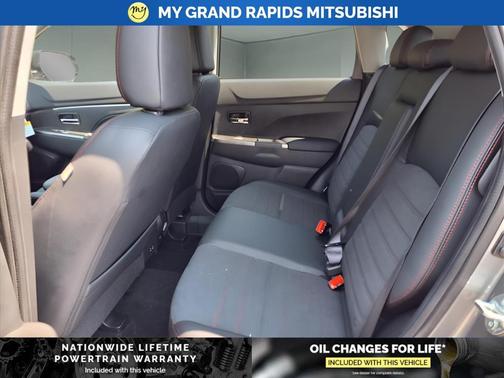 2025 Mitsubishi Outlander Sport SE