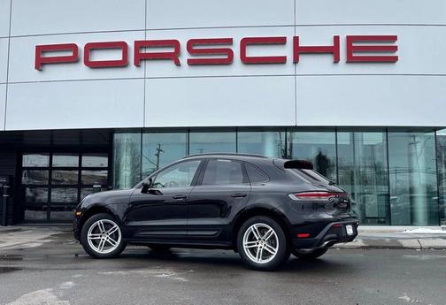 2026 Porsche Macan 