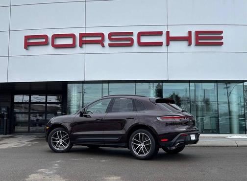 2026 Porsche Macan 
